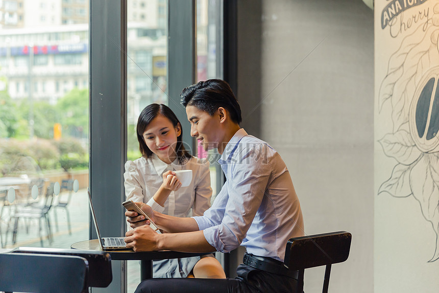 i口岸丨拱北海关“三分”改革助力锂离子蓄电池出口同比增226.9%